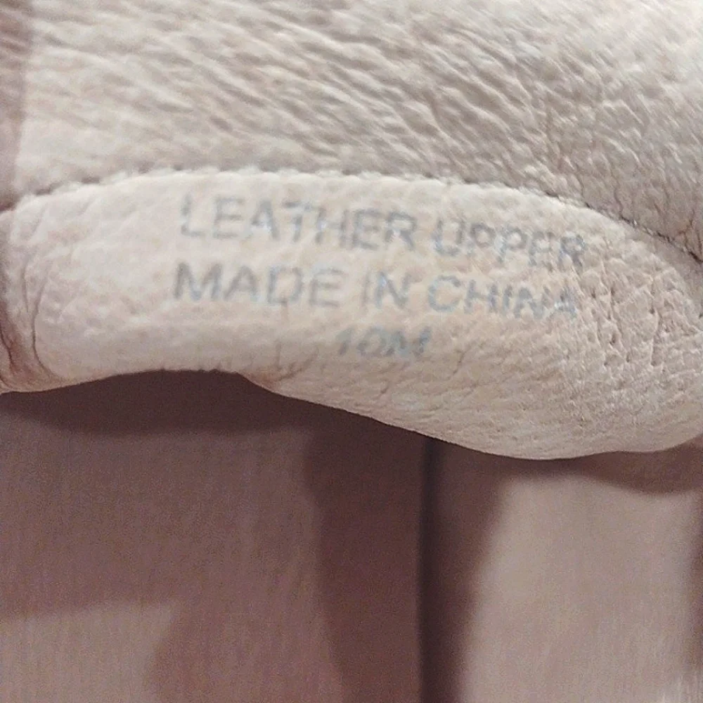 J. Slides LACEE Sneaker size 10  NWOT